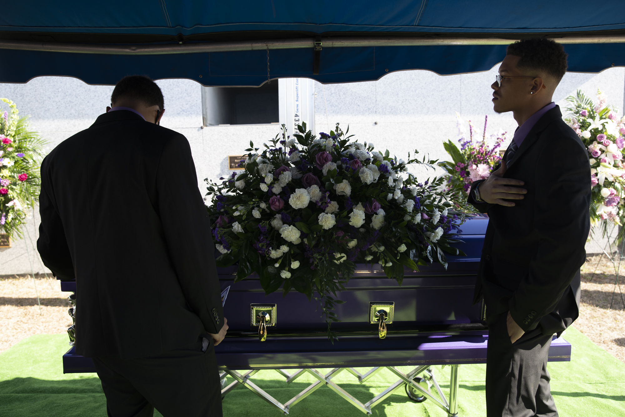 This image has an empty alt attribute; its file name is 20210208_Edwards_homegoing-110-1.jpg